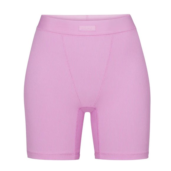 SKIMS Pants - Skims Soft Lounge Boxer in Petal **New with Tags**